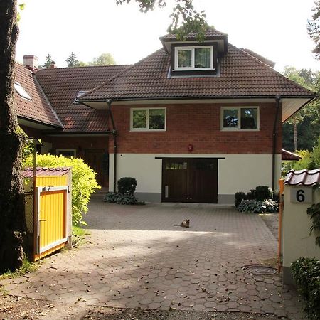 Villa Tiigi Tallinn Buitenkant foto